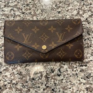 Louis Vuitton vintage wallet